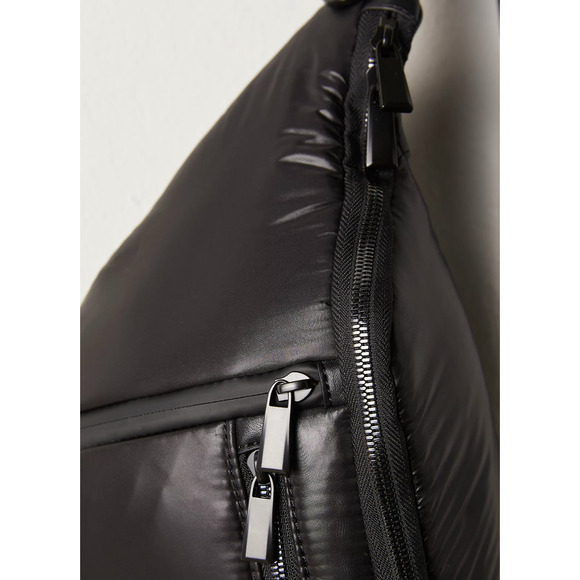 NEW CARAA FREE PEOPLE BLACK LARGE CROSSBODY SLING BAG - Picture 2 of 13